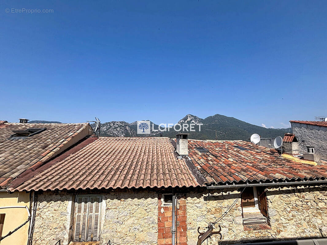Appartement à CASTELLAR