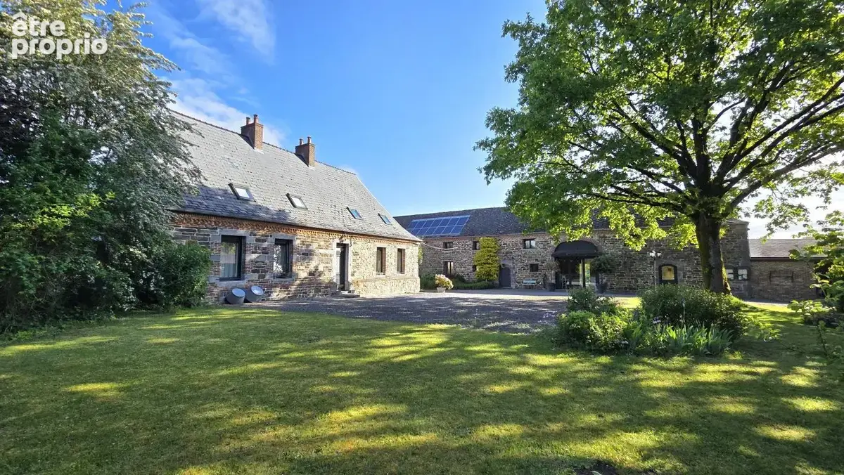 Maison à MONDREPUIS