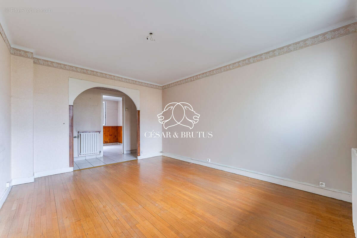 Appartement à VENISSIEUX