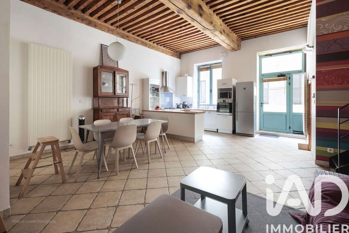 Appartement 74 m² à Lyon-4e  - photo 4