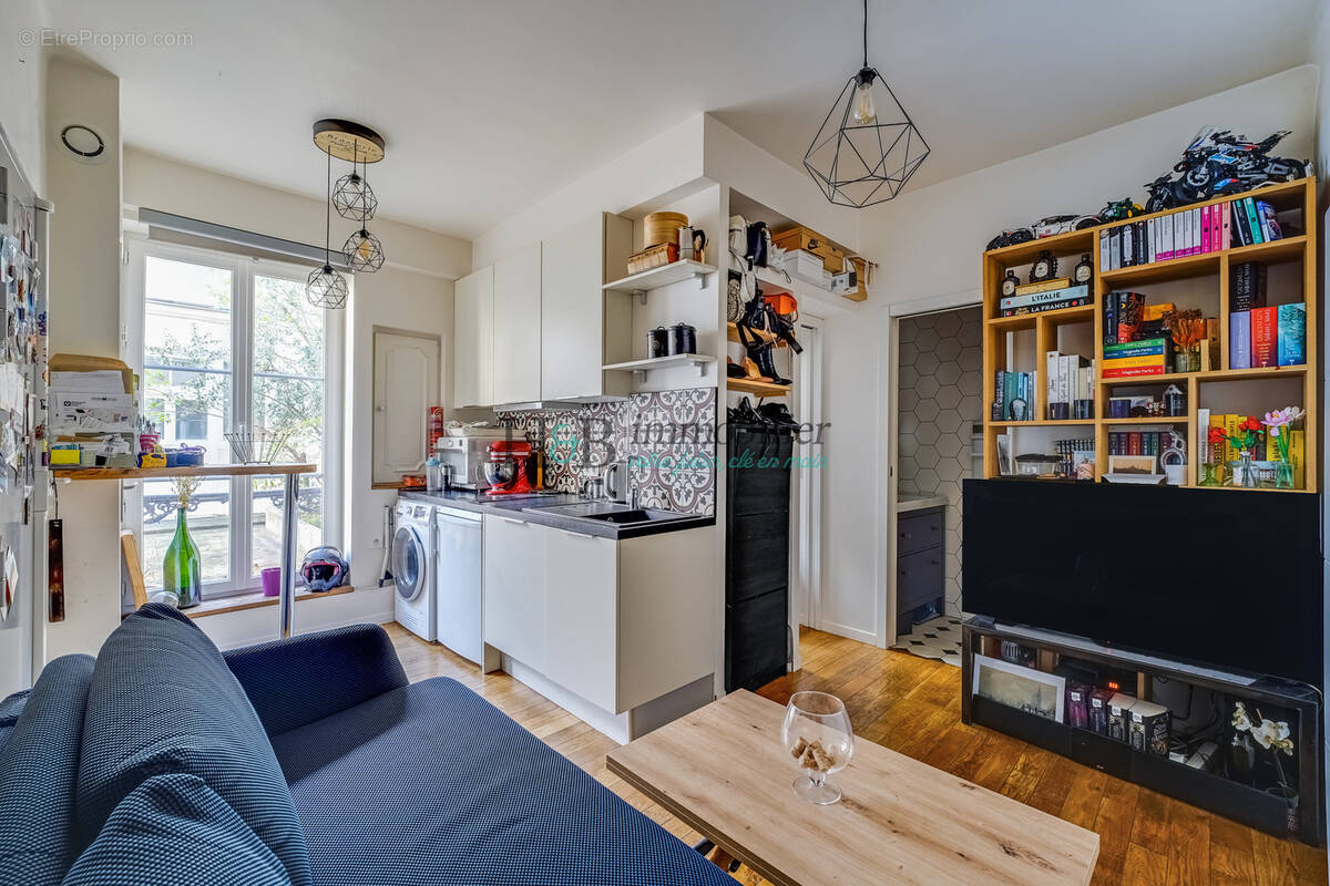 Appartement à PARIS-6E