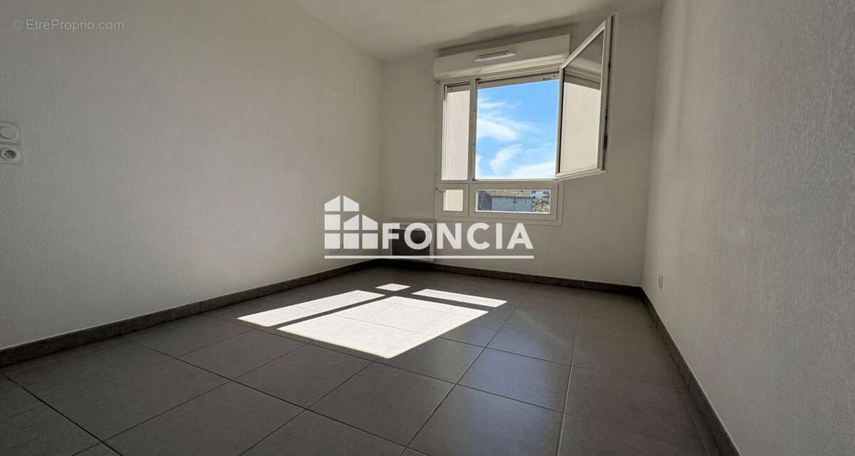 Appartement à MARSEILLE-13E
