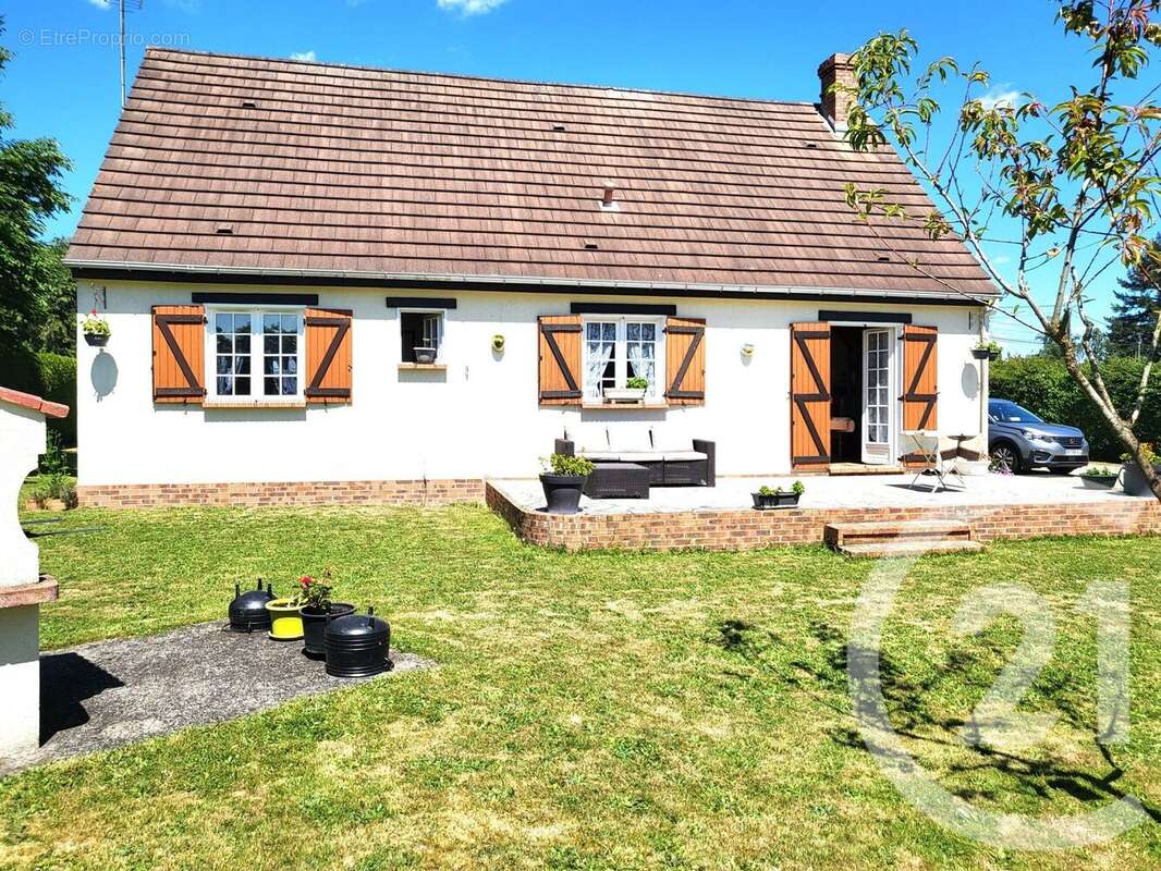 Maison à LE NOYER-EN-OUCHE