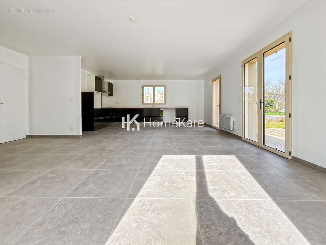 Maison 85 m² à Lanta  - photo 2