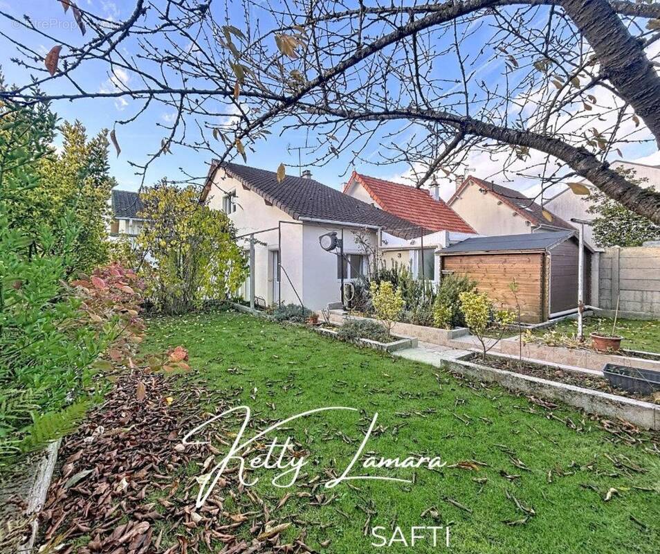 Photo 1 - Maison à SAINT-CYR-L'ECOLE