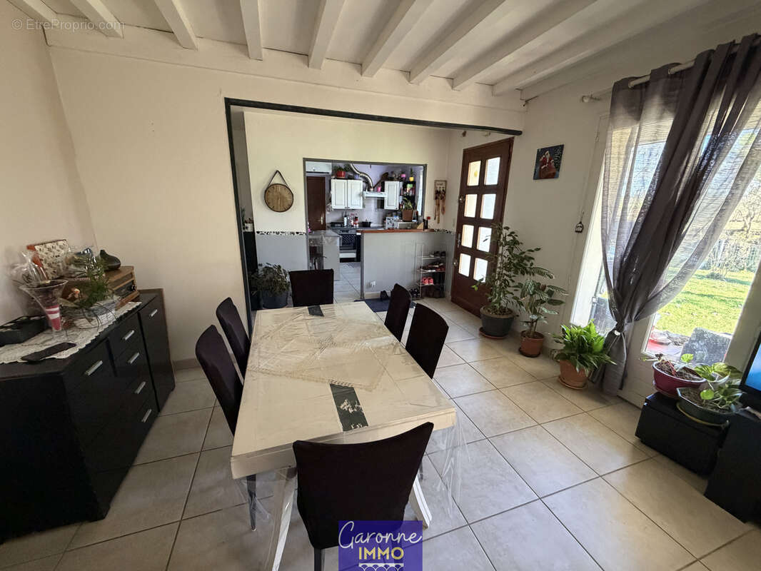 Maison à VARES