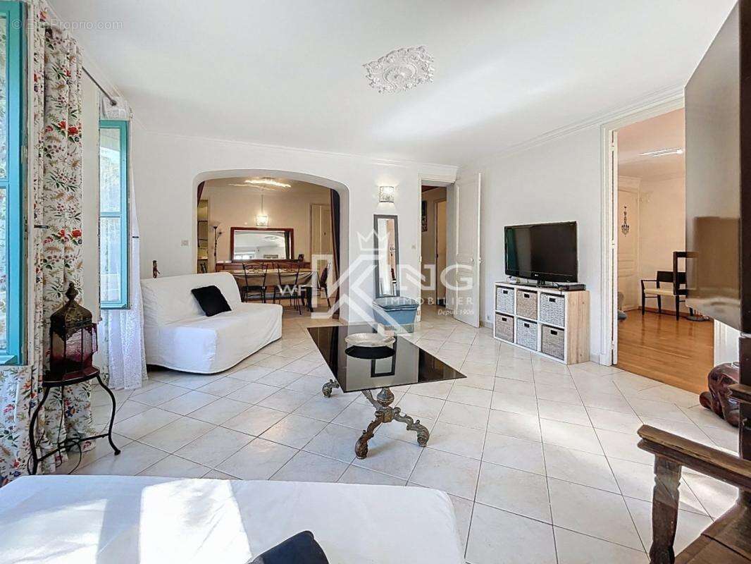 Appartement à SAINT-RAPHAEL