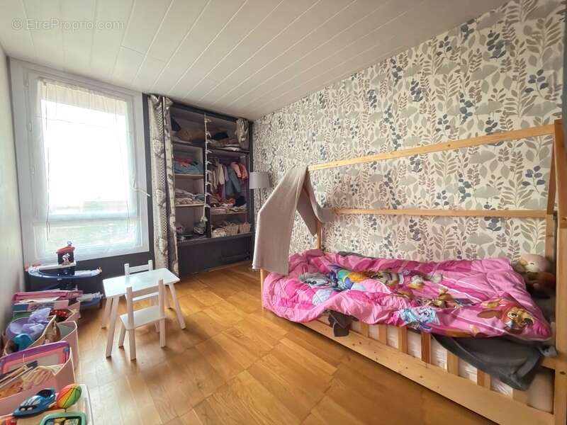 Appartement à ELANCOURT