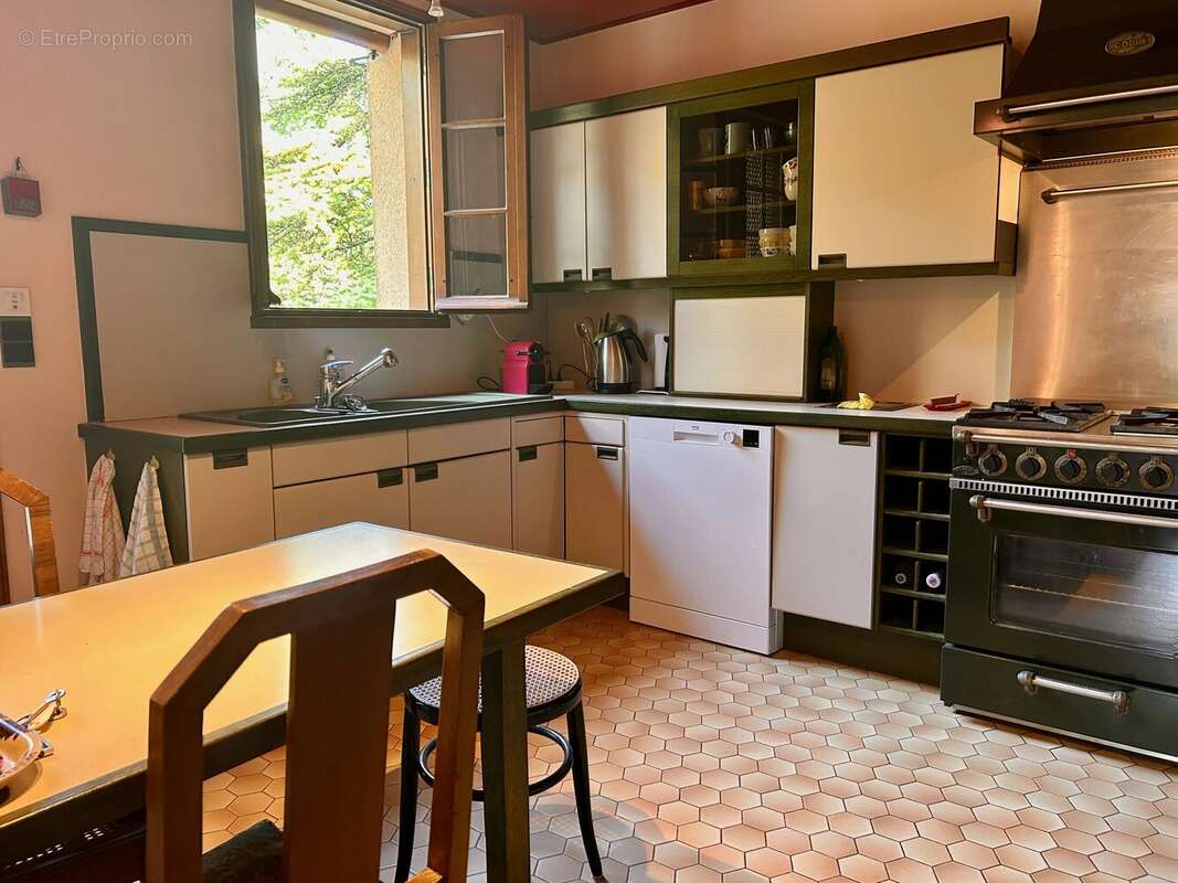 Grande maison lotoise 6 chambres avec pigeonnier, proche de Gourdon - photo 6
