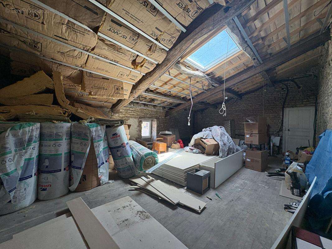 Maison Prahecq 3 pièce(s) 594 m2 - photo 18