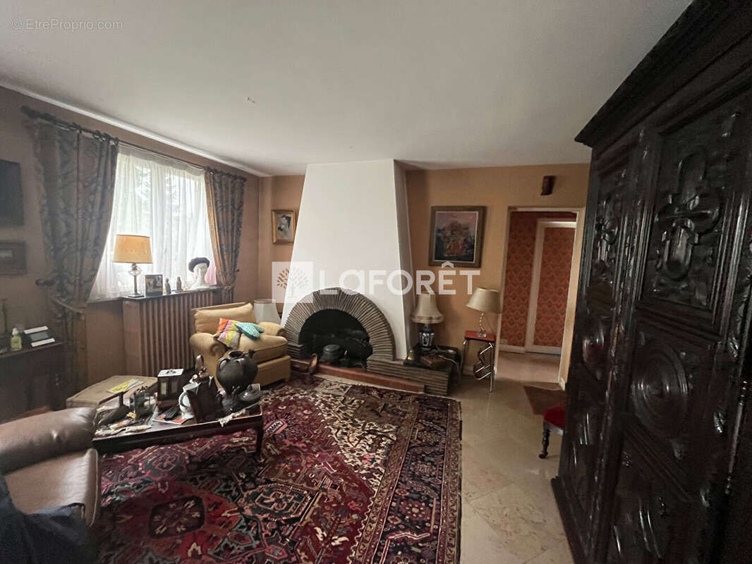 Maison Livry Gargan 8 pièce(s) 152 m2 - photo 8