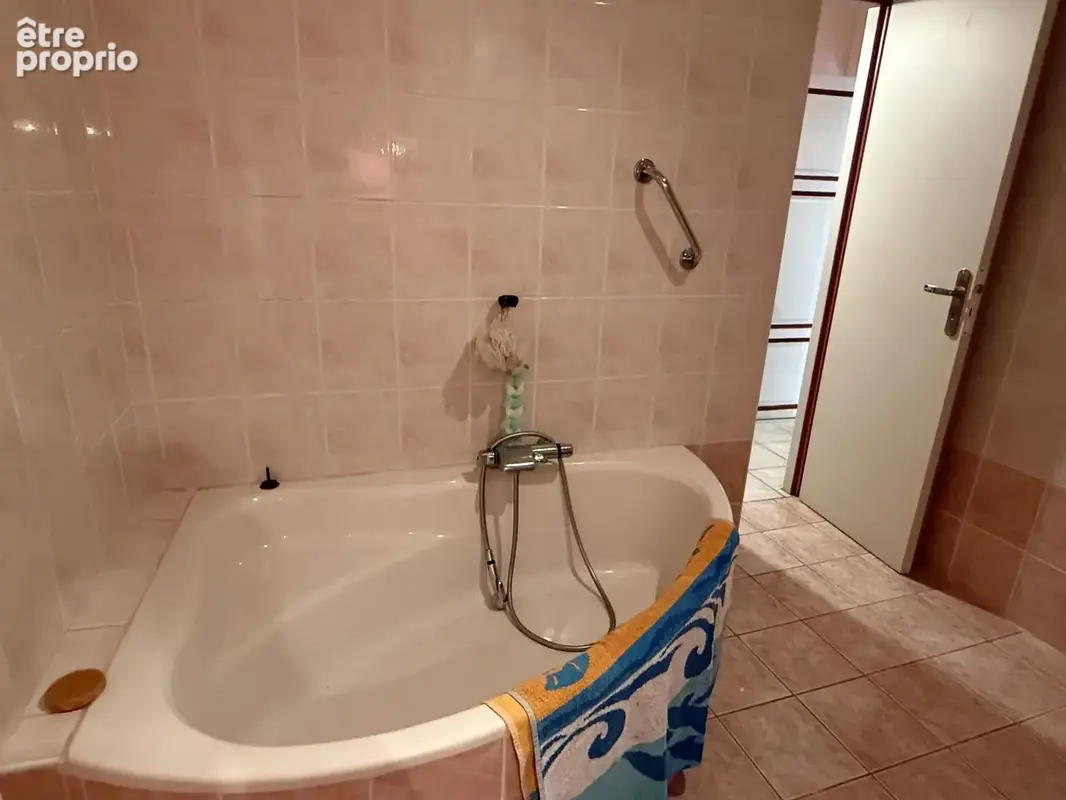 Lacapelle-Biron entre Fumel, Monflanquin et Villereal, maison avec  jardin, très belle dépendance en pierre - photo 6
