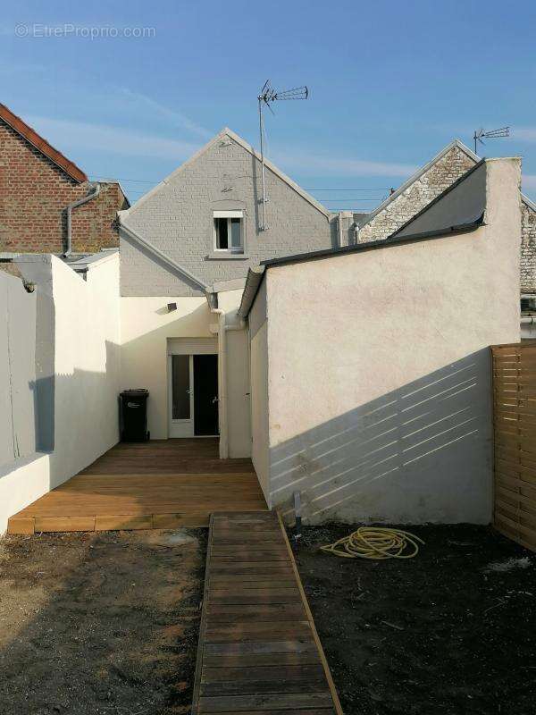 Maison à SAINT-QUENTIN