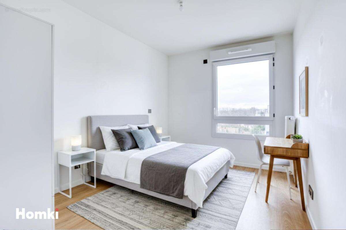 Appartement à SAINT-CYR-L'ECOLE