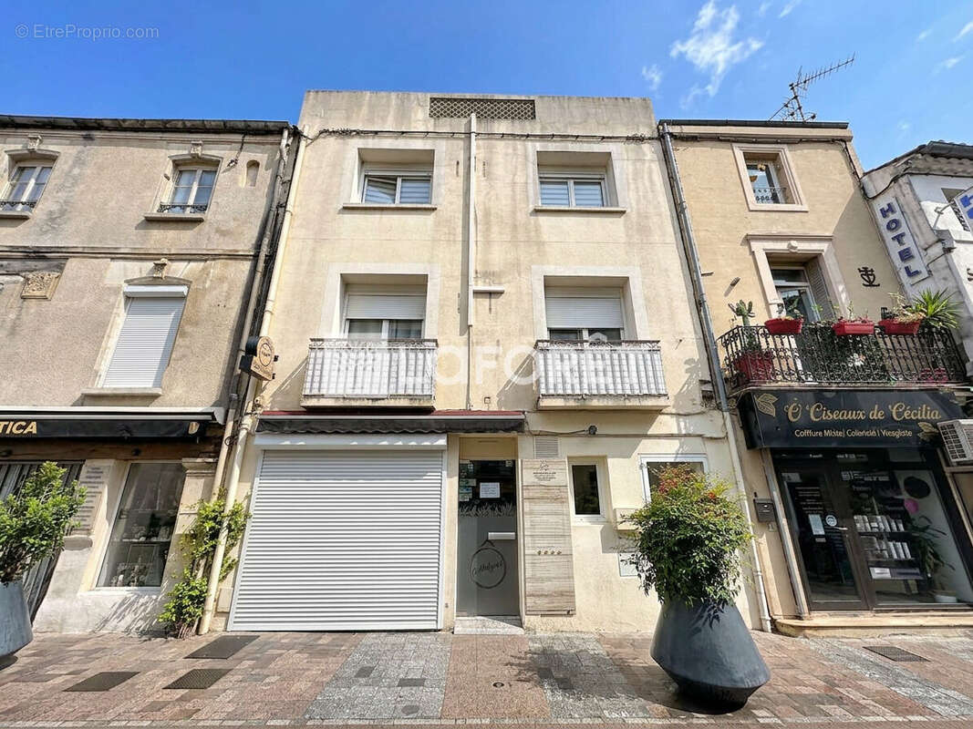 Appartement à MAUGUIO
