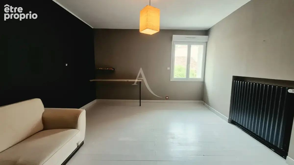 À DÉCOUVRIR - Une maison de ville pleine de charme avec jardin arboré ! - photo 12