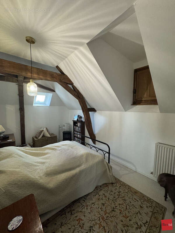 Maison à SAINT-OUEN-EN-CHAMPAGNE