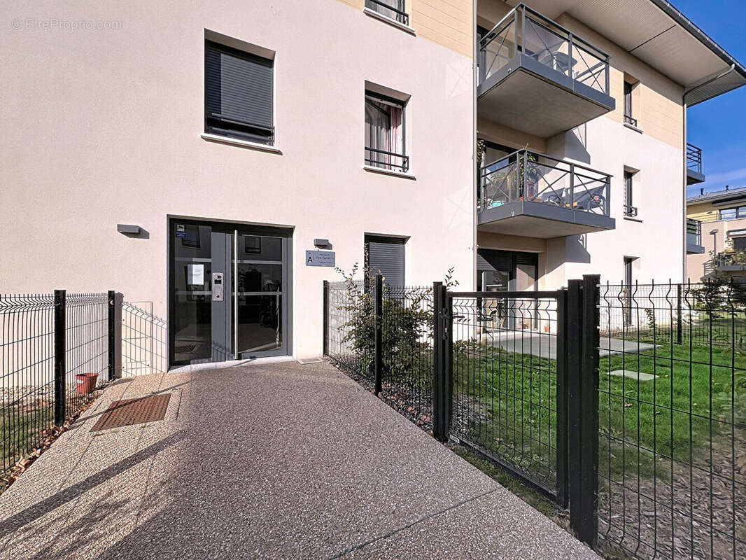 Appartement à EPRON