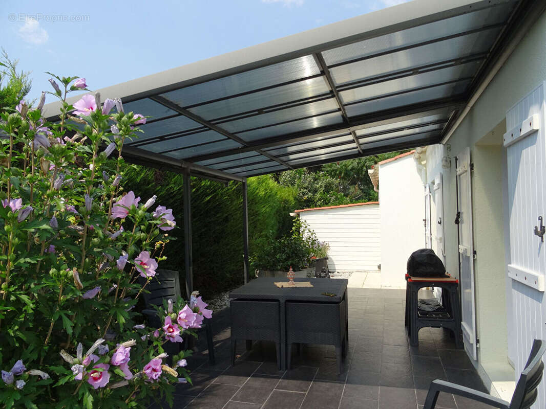 Maison à SAINTE-FOY