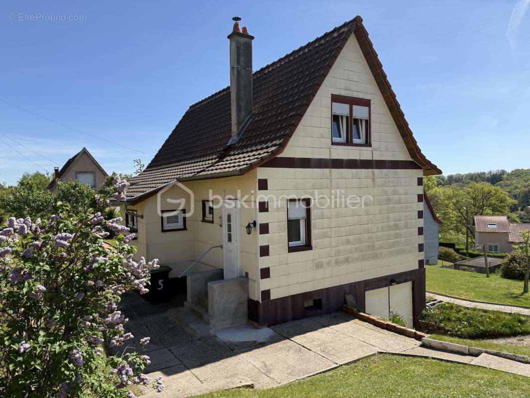 Maison à HOMBOURG-HAUT
