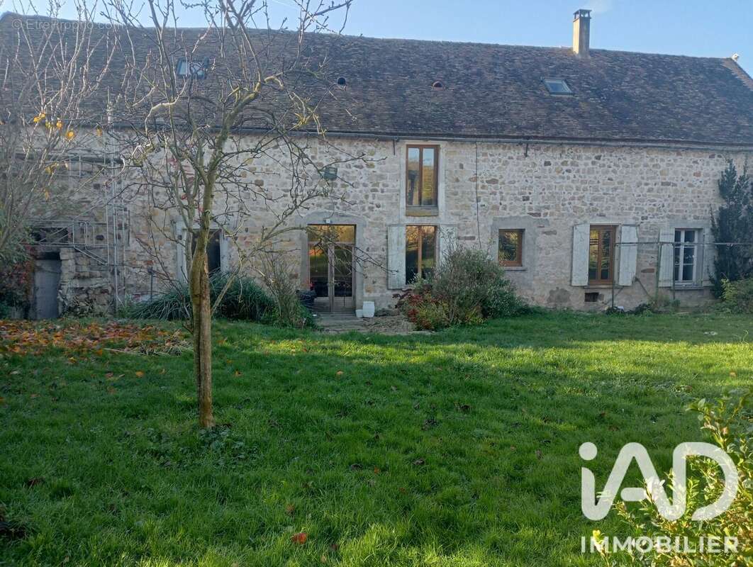 Maison 169 m² à Montmachoux  - photo 3