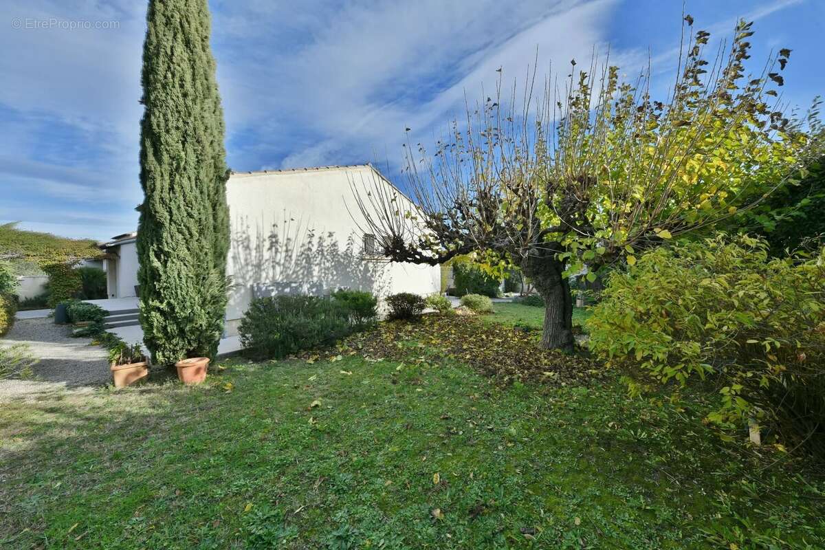 Maison à UZES