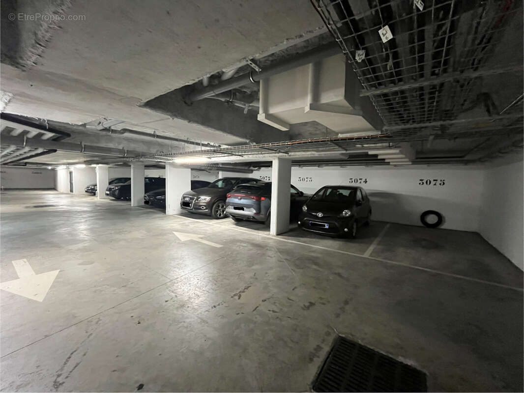 Appartement à LE BLANC-MESNIL