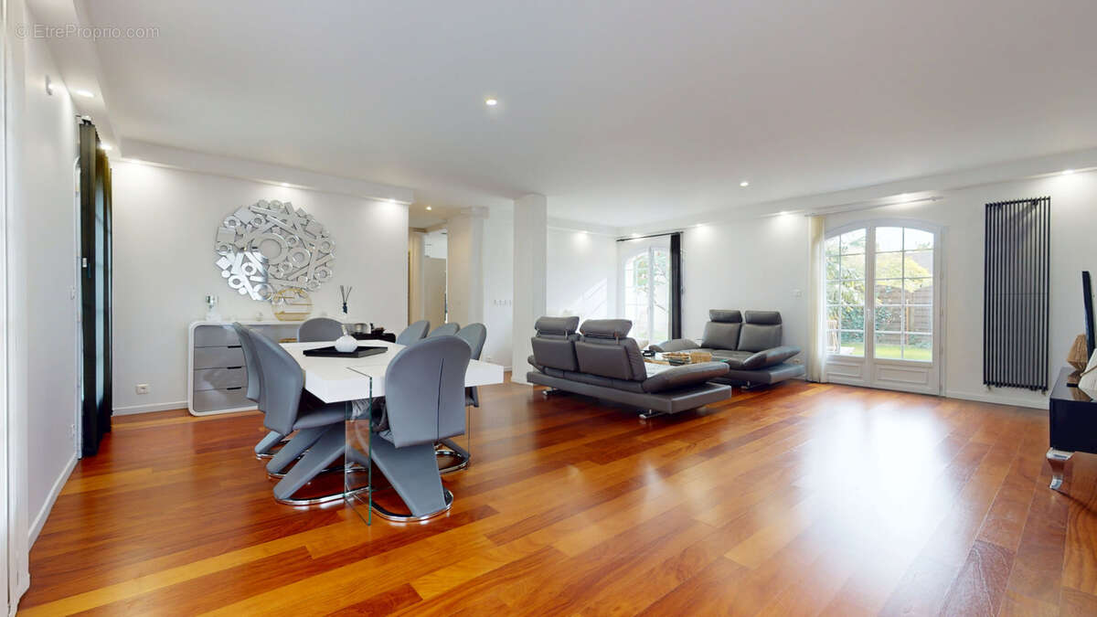 Maison à CORMEILLES-EN-PARISIS