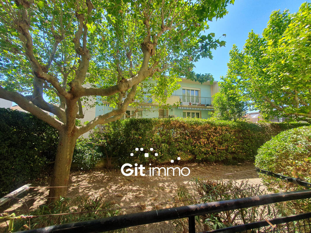Appartement à MARSEILLE-9E