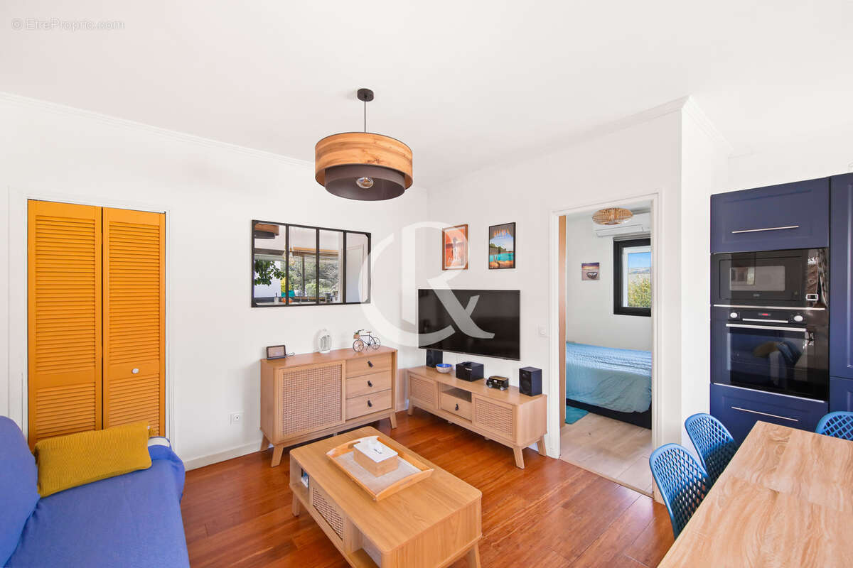 Appartement à HYERES
