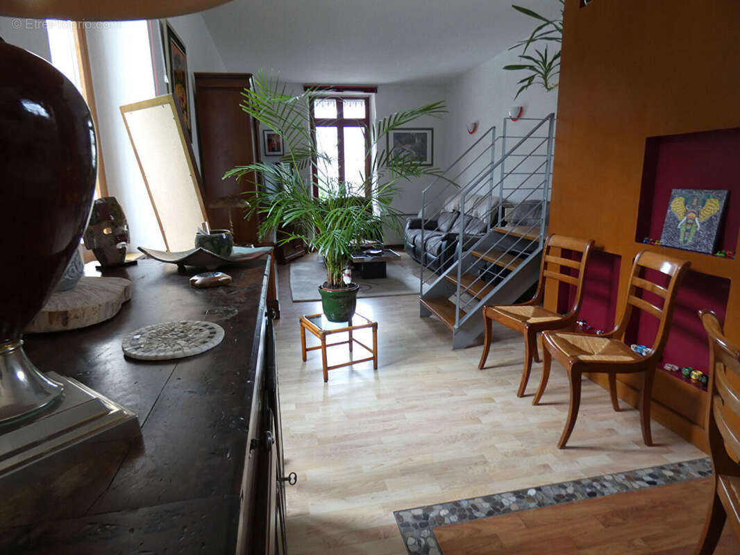 Appartement  en duplex 3 pièces - photo 5