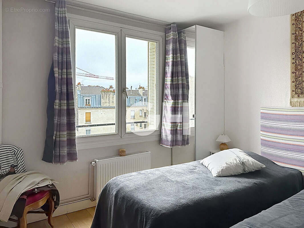 Appartement à PARIS-20E