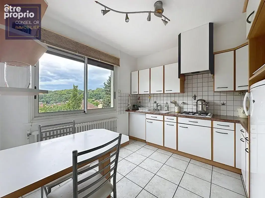 Maison  6 pièces 117 m²  à 5 mn à pied du métro - photo 9