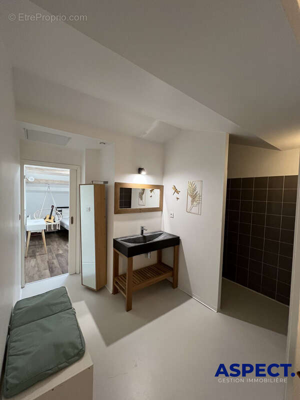 Maison à SAINT-JEAN-DE-VEDAS