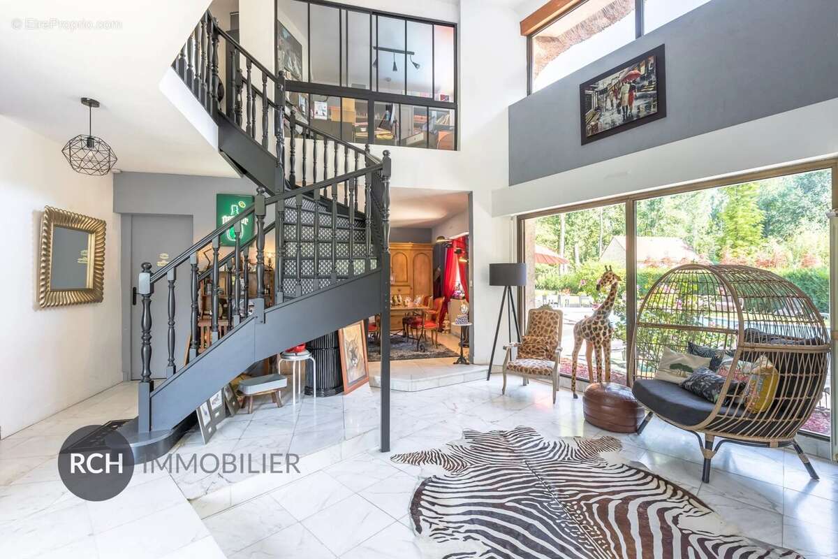 Maison à MONTFORT-L'AMAURY