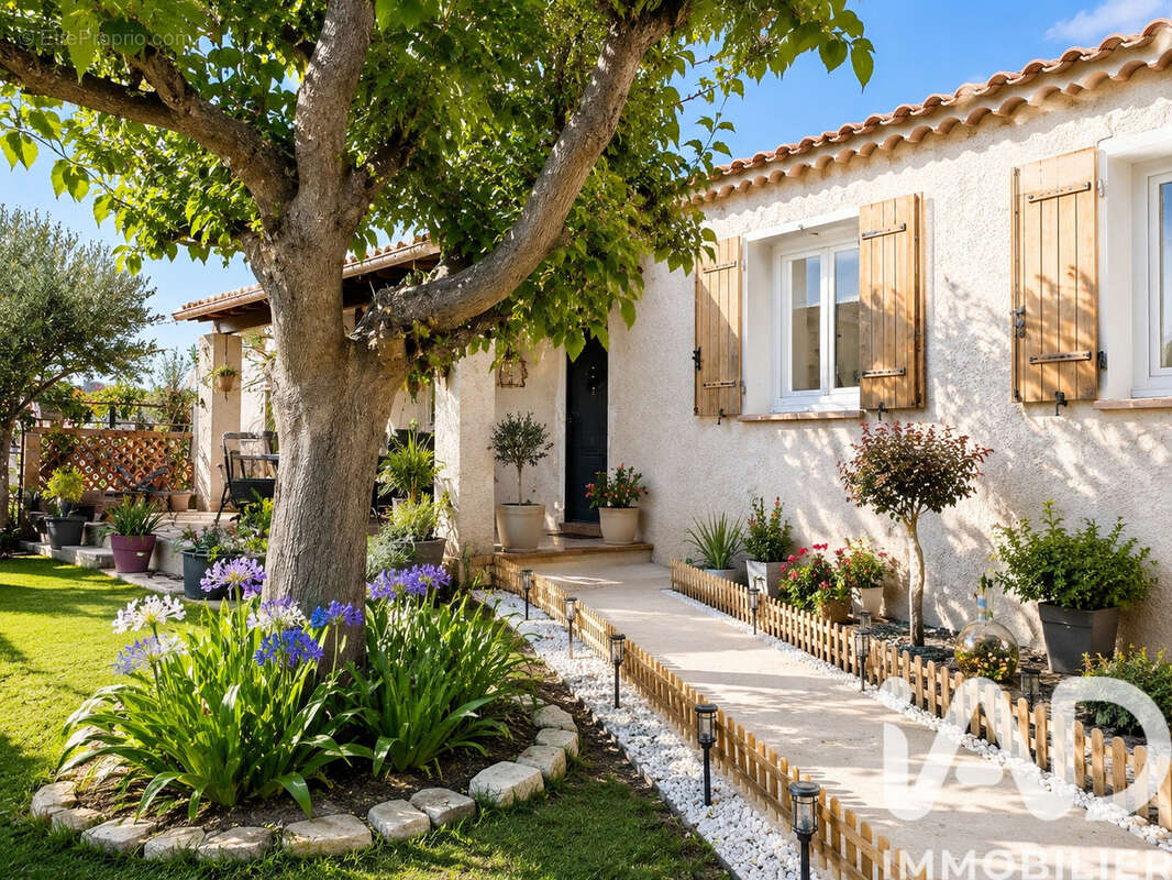 Photo 5 - Maison à CABANNES