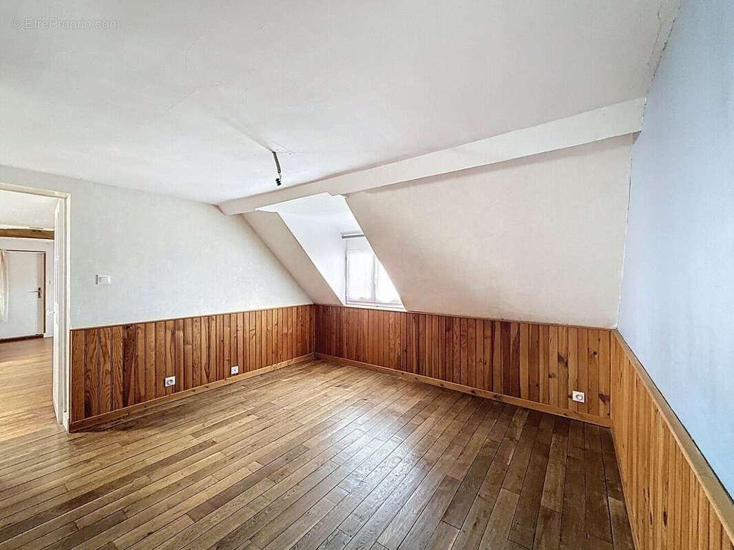 59173359i.jpg - Maison à CHAUMONT-EN-VEXIN