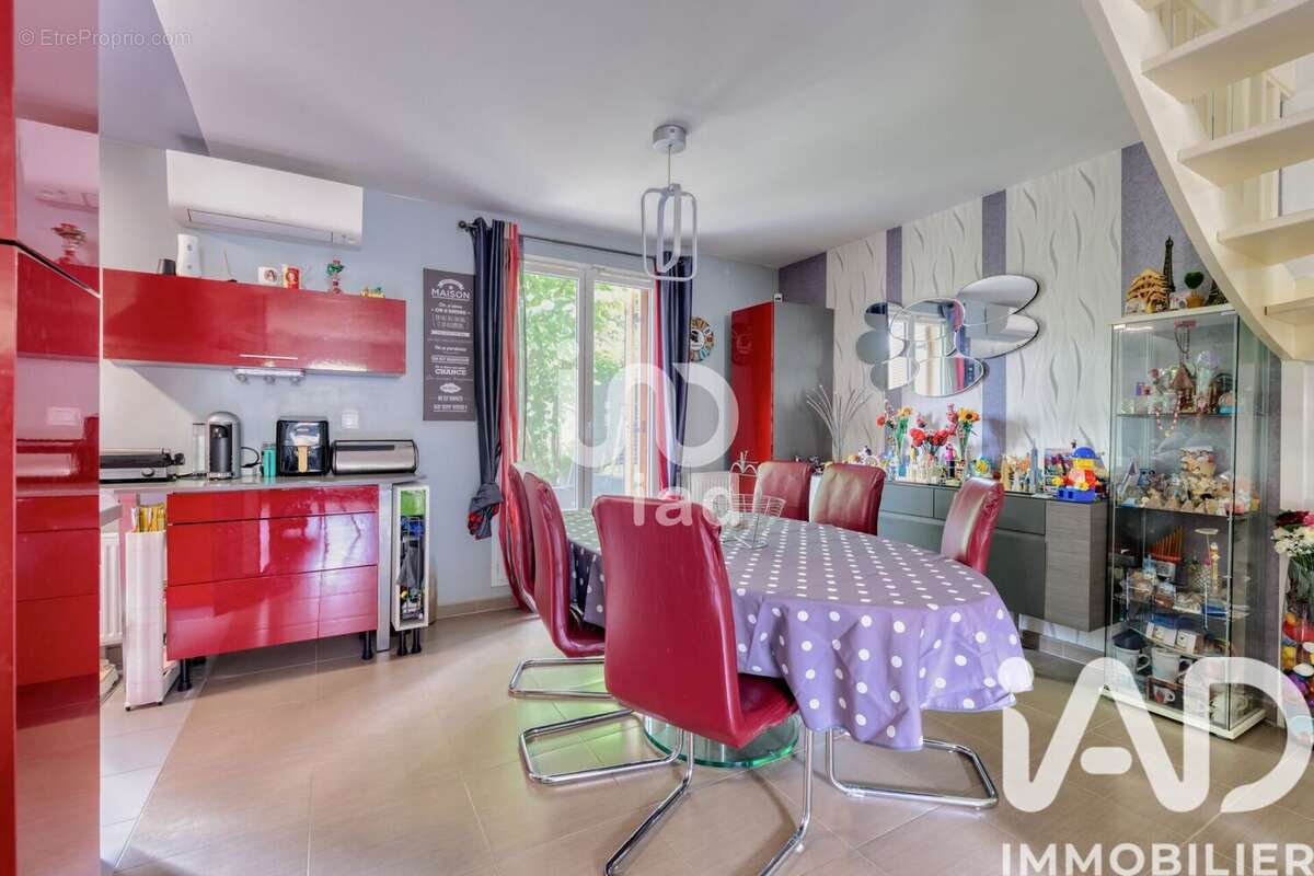 Photo 5 - Maison à CLAYE-SOUILLY