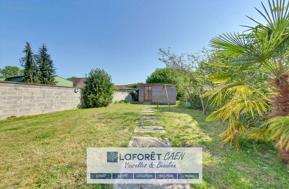 Maison à SAINT-AIGNAN-DE-CRAMESNIL