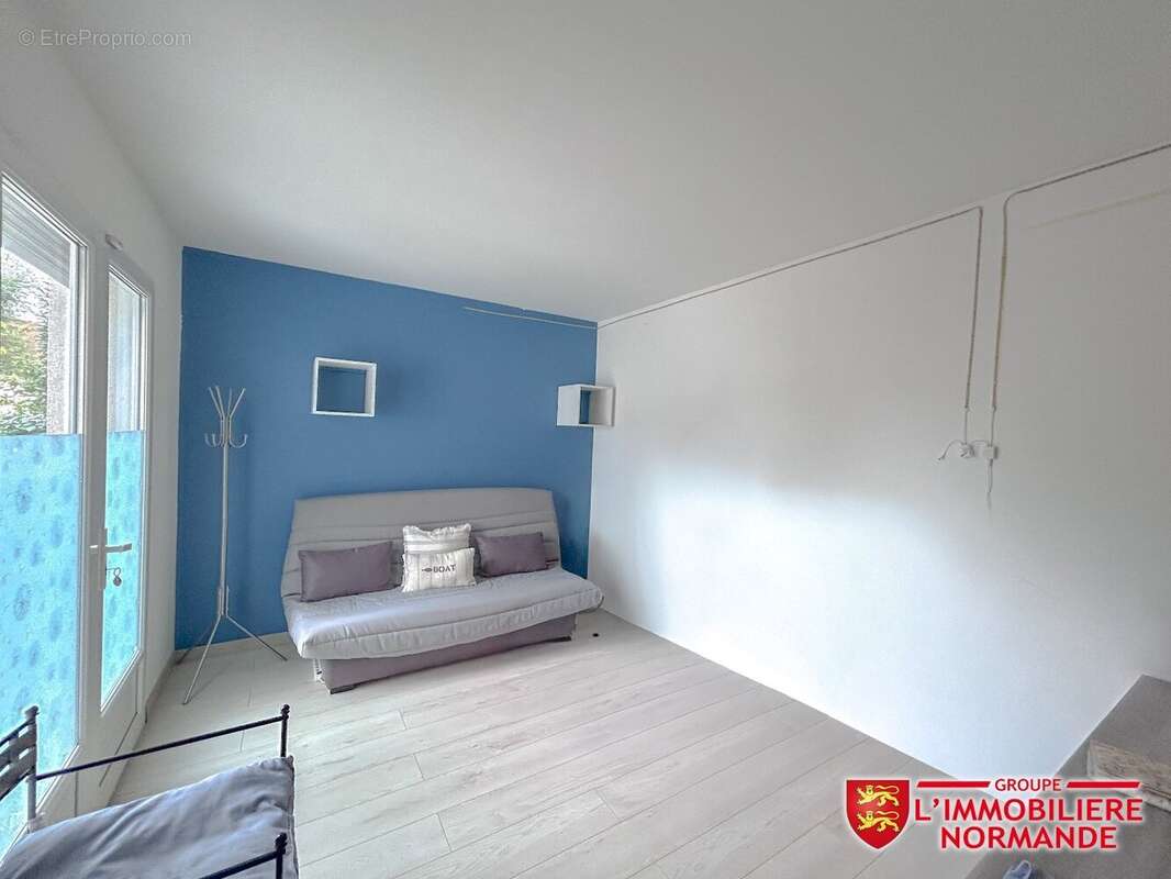 Maison à LIMETZ-VILLEZ