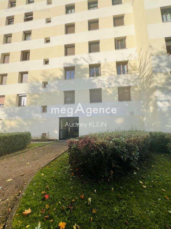 Appartement à SENS