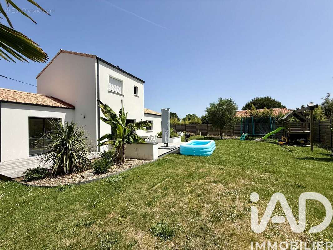 Photo 2 - Maison à LA CHEVROLIERE