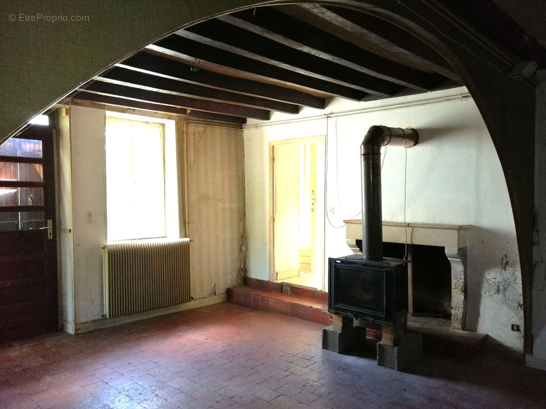 Maison à PARIGNY-LES-VAUX