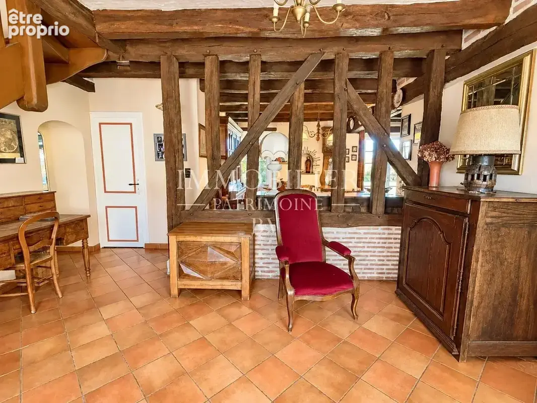 Longère de 180 m²  sur 2 424 m² de terrain clos et arboré à Mont-près-Chambord - photo 7