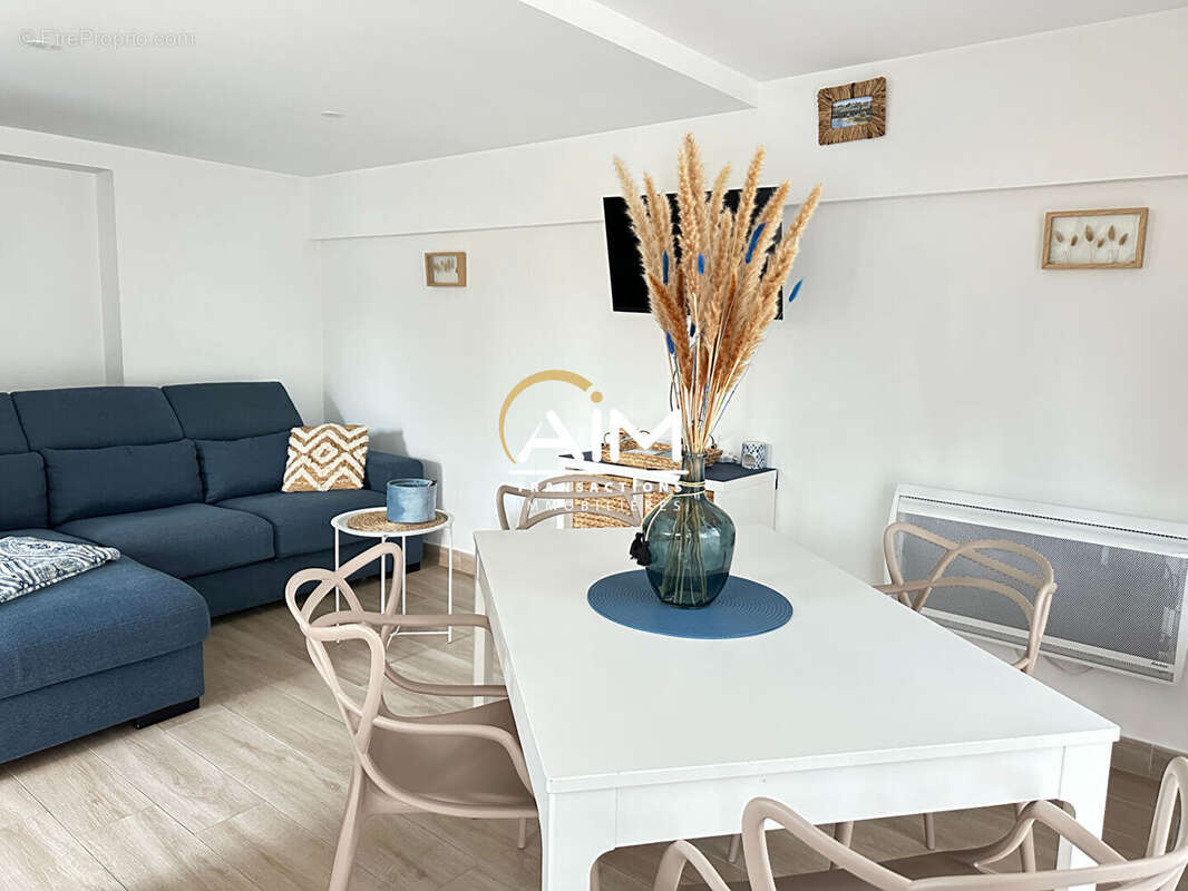 Maison à MONTLOUIS-SUR-LOIRE