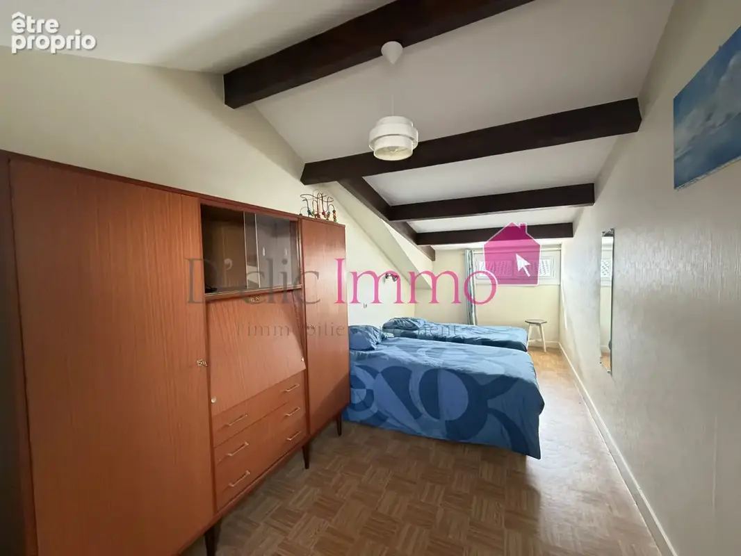 CHALLANS   Maison familiale avec logement indépendant et deux garages - photo 11