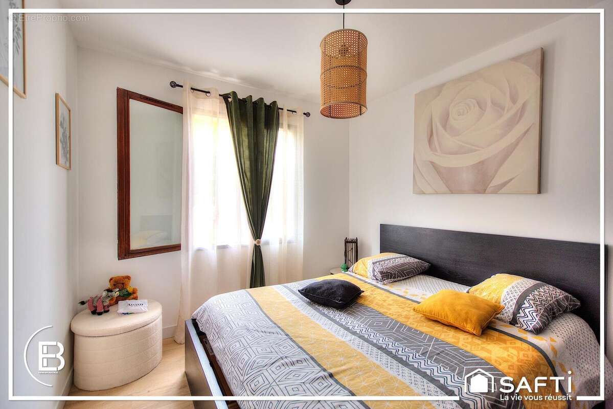 Maison 85 m² à Teuillac  - photo 8