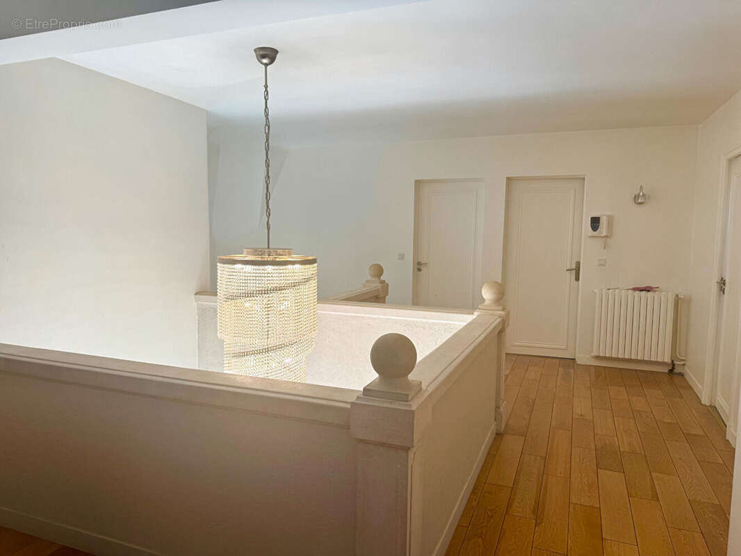 Maison à MAISONS-LAFFITTE