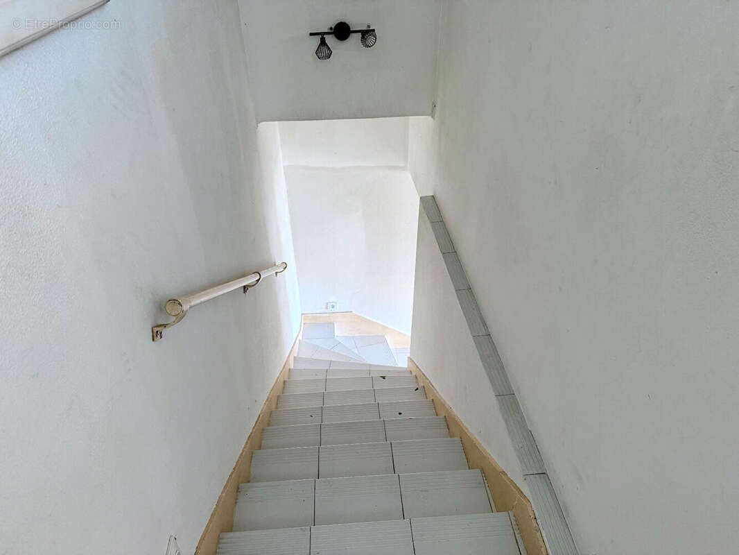 Maison à ENSUES-LA-REDONNE