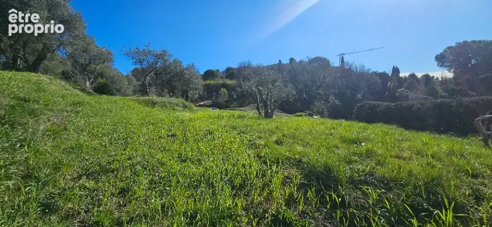 Terrain à GRASSE